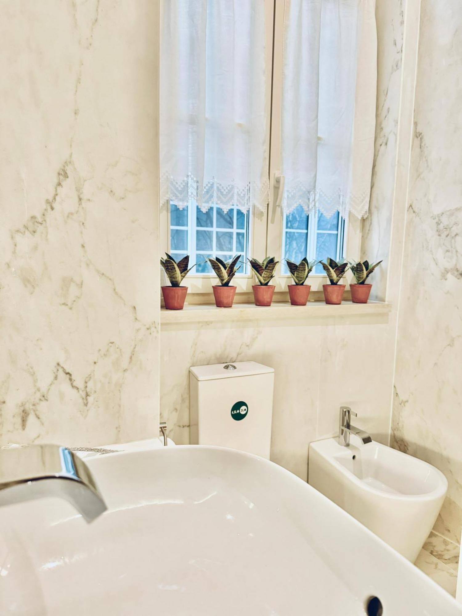 Quarto Com Banheiro Privativo Na Baixa Lisboa Екстериор снимка