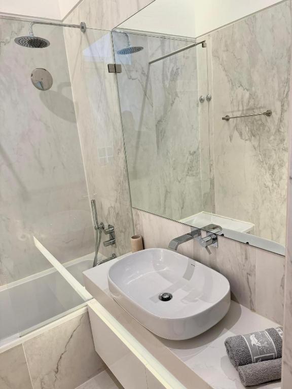 Quarto Com Banheiro Privativo Na Baixa Lisboa Екстериор снимка